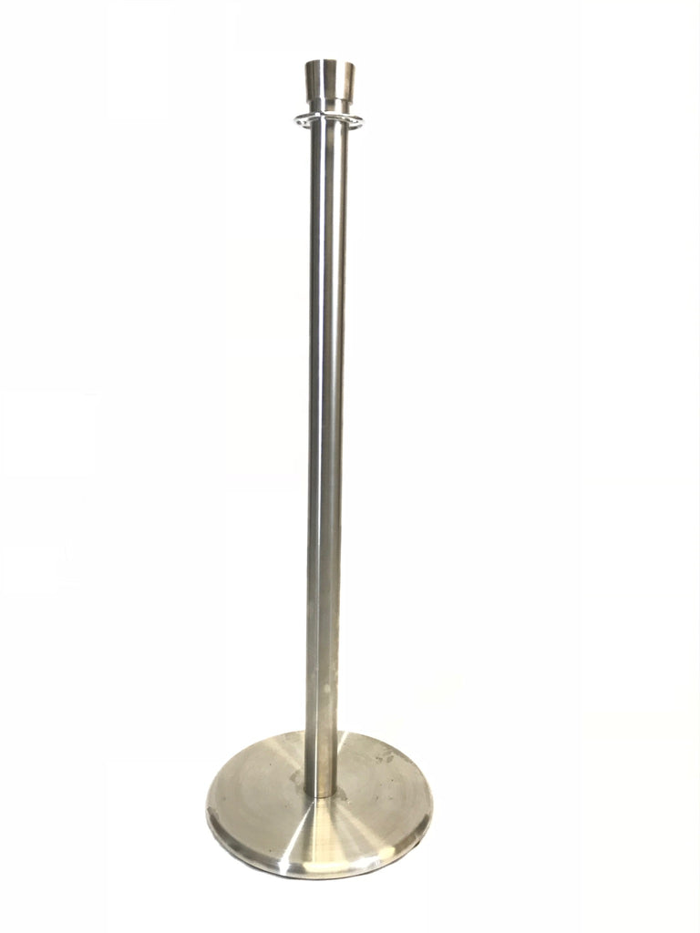 Standy Post Classic Post | Easy Queue | Traditional Stanchions – Gallery Metalworks